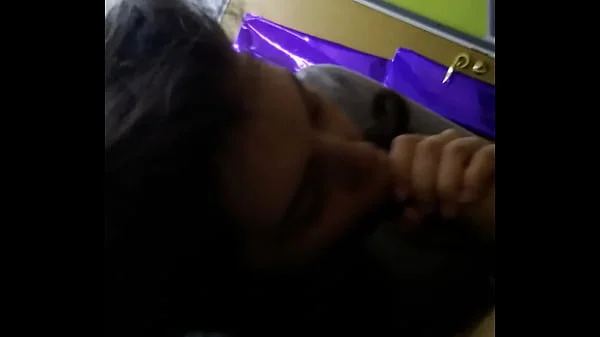 Amateur brunette teen blowjob and quicke at work
